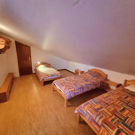 7 Pers Avec Balcon, Wifi, Animaux Admis, Parking - - Fr-1-393-88 * Saint-Michel-de-Chaillol